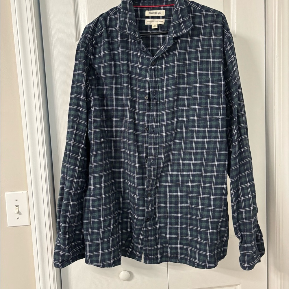Navy Plaid Flannel Casual Button Down Shirt